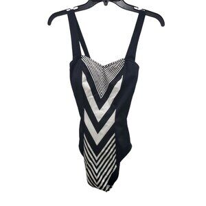 Sunflair Jutta Friemann Women's Black White Stripe Chevron One Piece Swimsuit 10